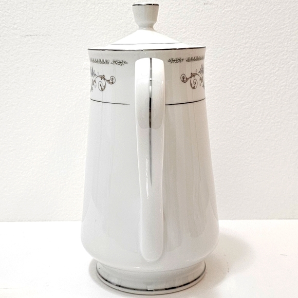 Diane by Fine China of Japan Blue Flower Scrolls - Coffee Pot - Picture 4 of 11